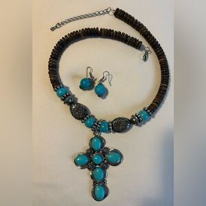 Natural Turquoise and Silver Necklace and Earring Set